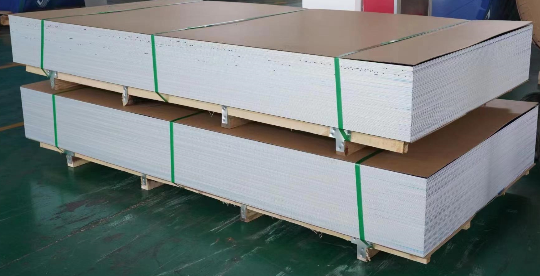 What is 6101 aluminum and its properties?