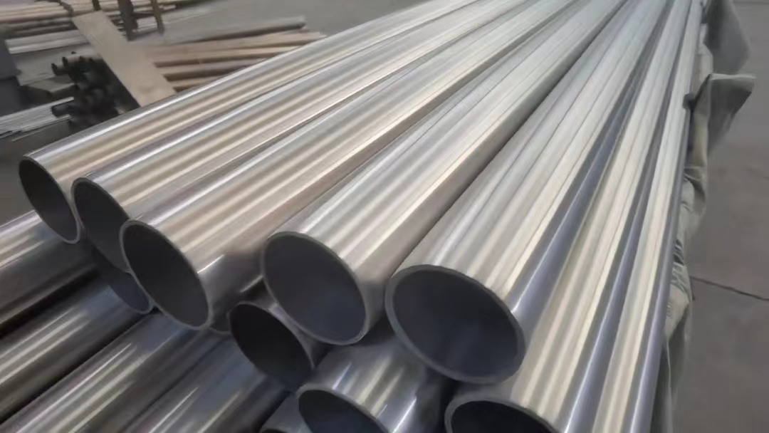 How are titanium tubes made?