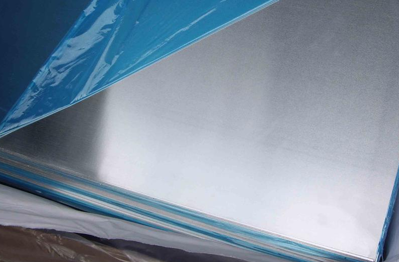 What is the difference between ferrous and non-ferrous metals?