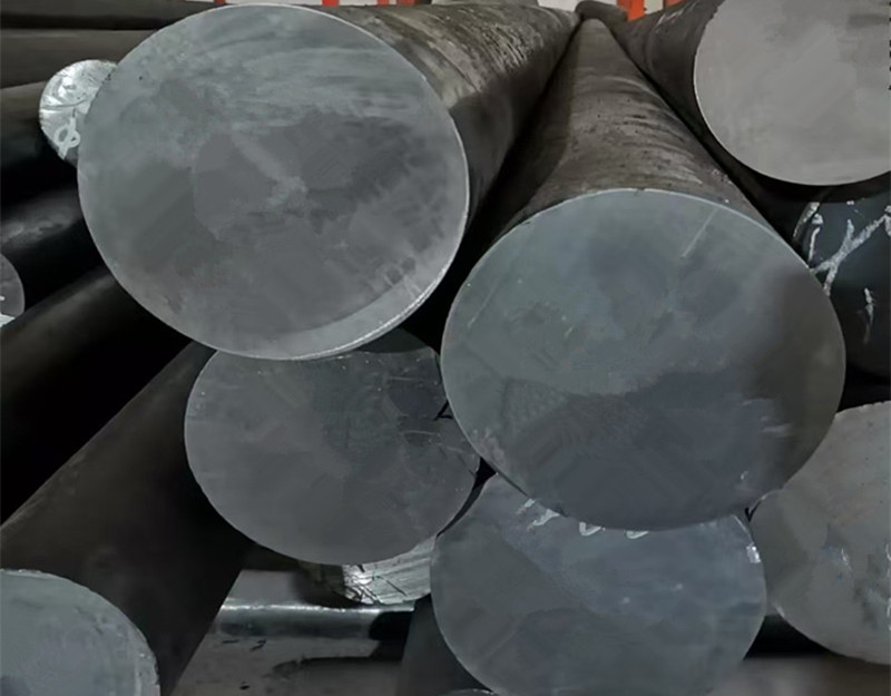What's the difference between aerospace applications of high purity titanium and nickel alloys?