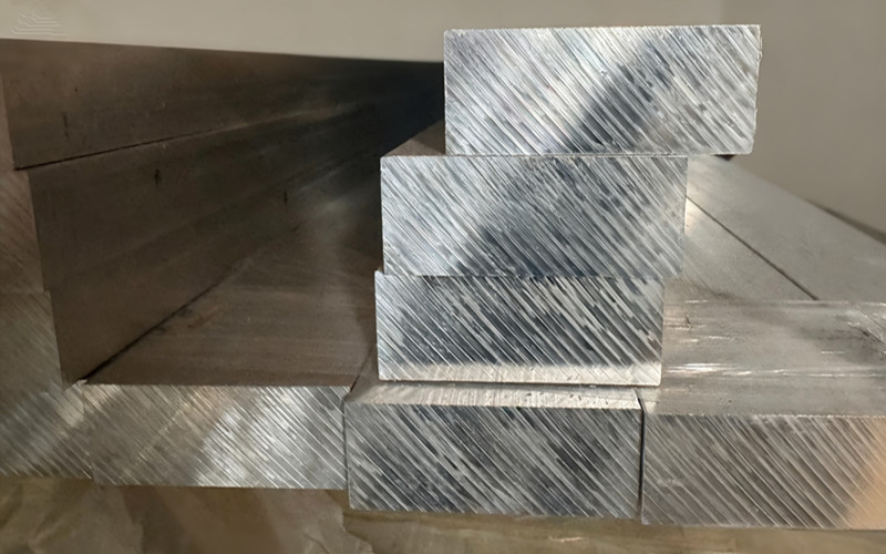 Aluminum Rectangle Bar Alloy 6061 6063 6101 2024 2014 5052 7075 7050