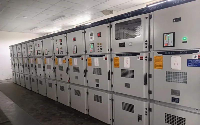 Aluminum Busbars vs Copper Busbars in Electrical Distribution Cabinets